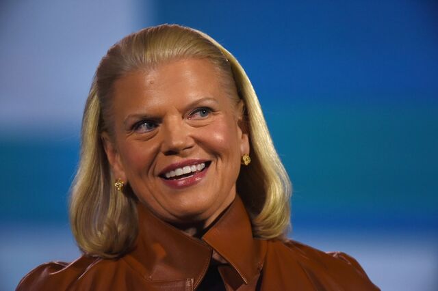IBM promete criar 25 mil empregos nos Estados Unidos