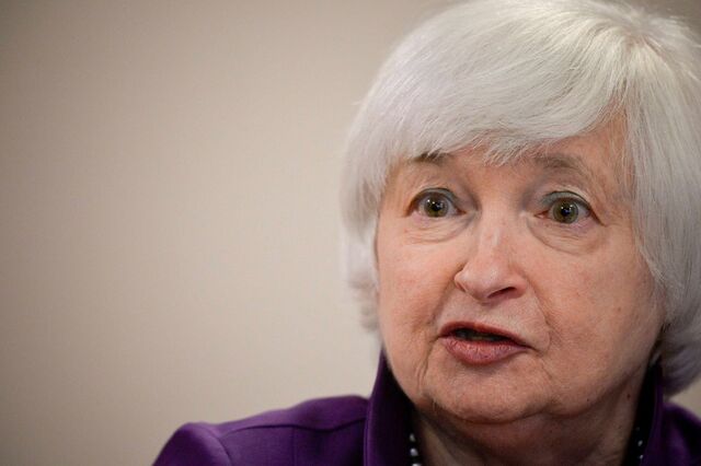 Fed sobe juros e aponta incerteza das políticas de Trump