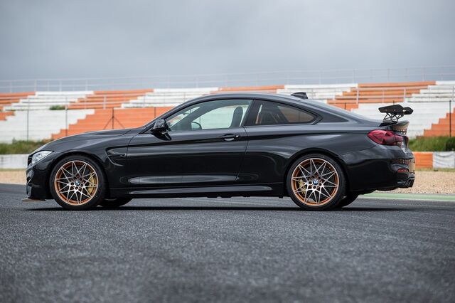 BMW  M4 GTS: Especial de corrida!