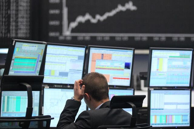 Queda da JM e subida da energia condicionam PSI-20