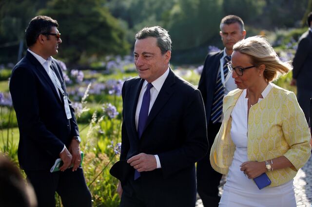 Draghi lança debate em Sintra sobre crescer no pós-crise