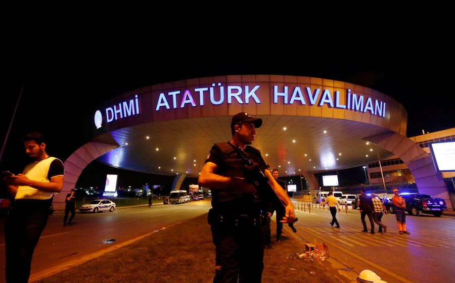  atentado aeroporto ataturk turquia istambul