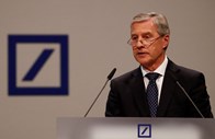 18 - Jürgen Fitschen. O antigo Co-CEO do Deutsche Bank ganhou 5 milhões de dólares, metade do valor de 2014. Saiu do banco em Maio deste ano envolvido num escândalo. 