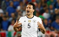 8 - Hummels – Borussia Dortmund para Bayern de Munique – 38 milhões de euros