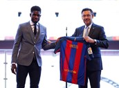 20 - Umtiti – Lyon para o Barcelona - 25 milhões de euros