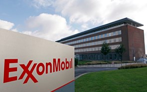 Moçambique encaixa 350 milhões de dólares com negócio Eni-Exxon Mobil