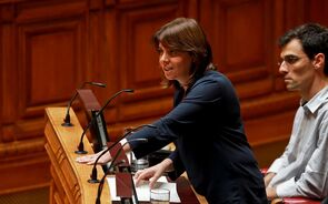 Catarina Martins admite divergências com PS e PCP mas destaca 'compromisso comum'