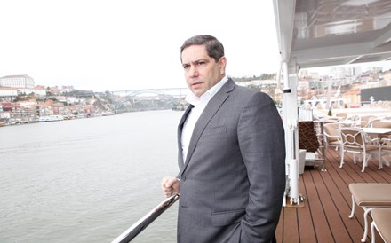 Mário Ferreira cancela baptismo de navio-hotel após “acto de guerra” de Leixões 