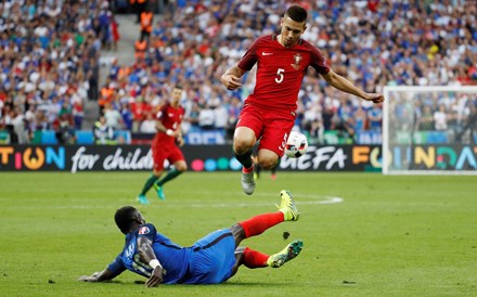Portugal e França empatados a zero, no final dos 90 minutos