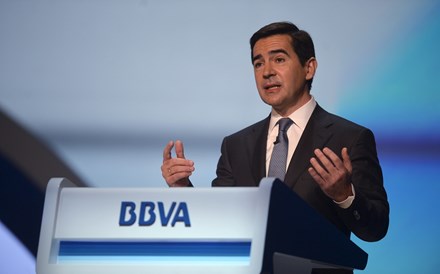 BBVA em negociações para fusão com o Sabadell   