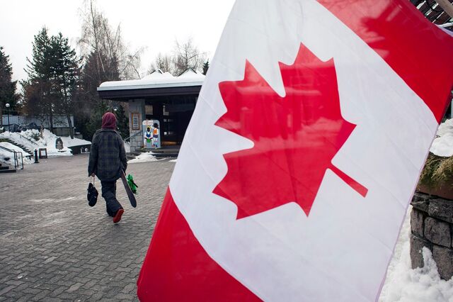 Covid-19: Canadá confirma dois primeiros casos da variante Ómicron