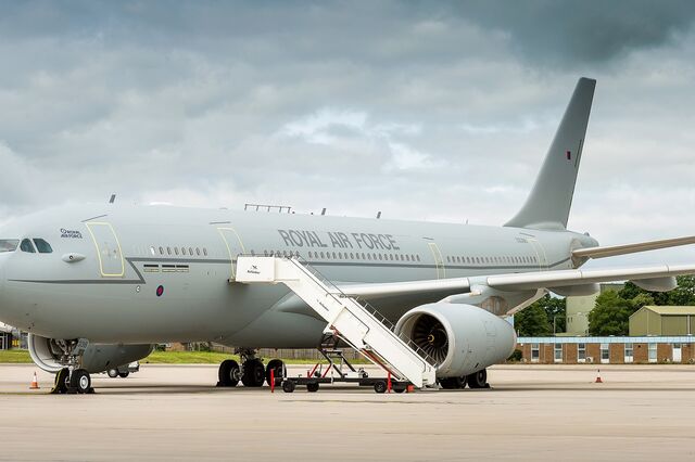 Conheça o 'Cam Force One', o novo avião de David Cameron