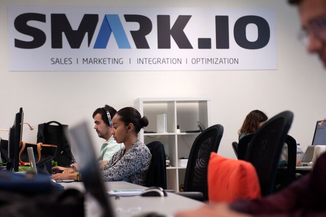 Smarkio ensina a navegar no digital