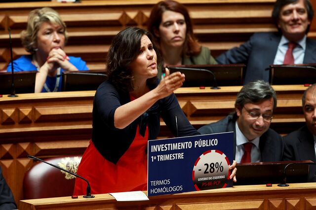 Cristas acusa Governo de opacidade na eventual entrada da Santa Casa no Montepio