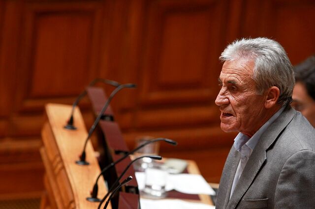 Jerónimo desafia PS a apoiar propostas do PCP contra a precariedade