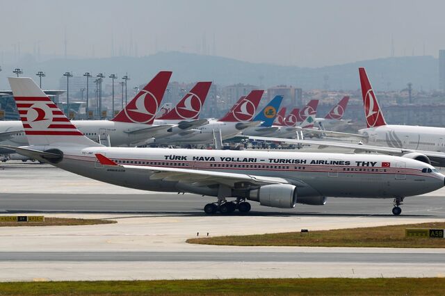 Turkish Airlines despede centenas por participação no golpe de estado