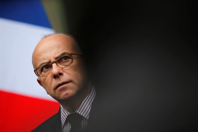 Cazeneuve é o novo primeiro-ministro de França