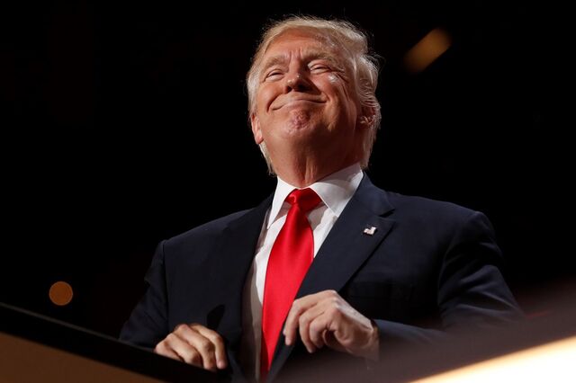 Trump, entre o medo e a segurança, aceita nomeação republicana 