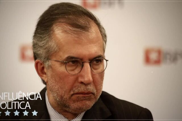 Porque é António Domingues o 40.º Mais Poderoso?