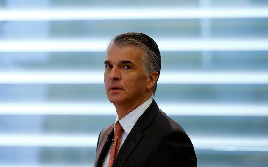 9 - Sergio Ermotti. O CEO do UBS é o terceiro europeu da lista. Com um rendimento de 14,9 milhões de dólares, o Financial Times adianta que deverá perder o lugar em breve.