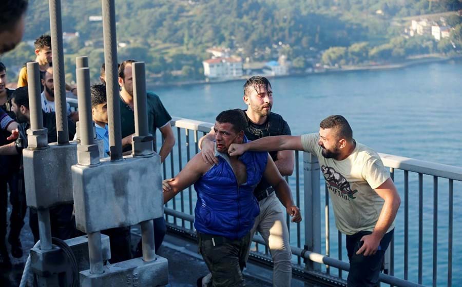 Agressões na ponte sobre o Bósforo, Istambul