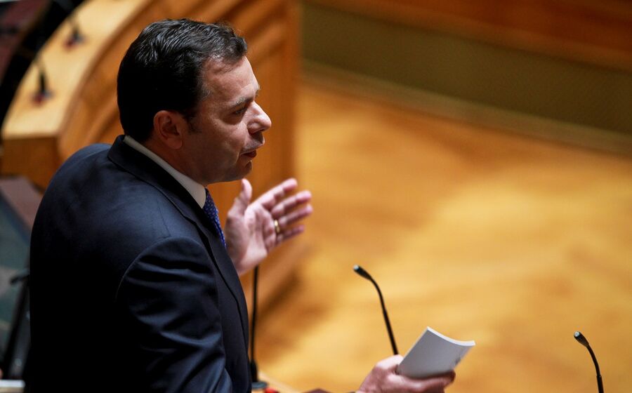 debate estado nação parlamento luís montenegro psd