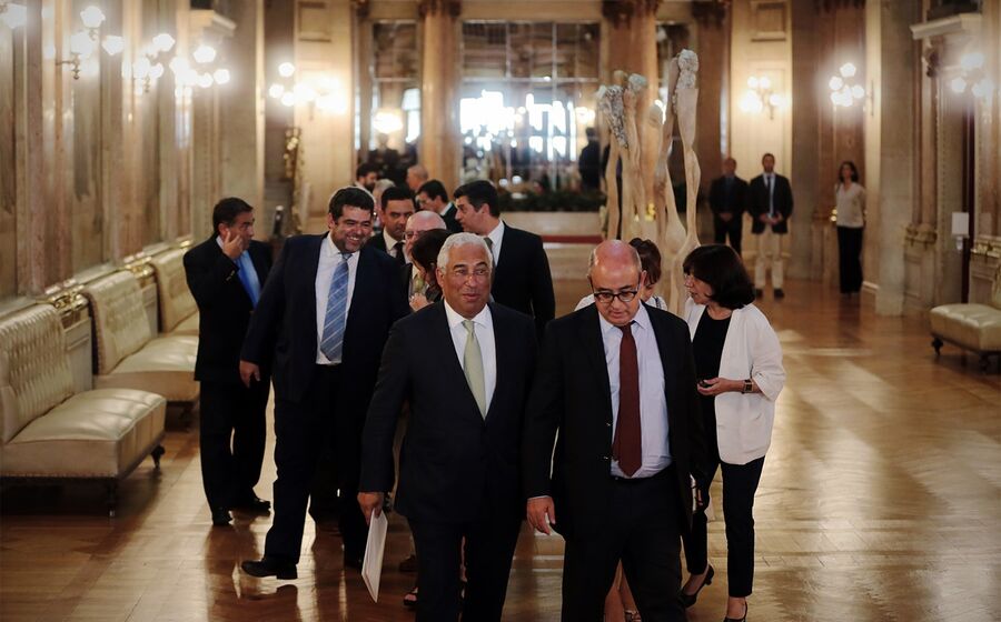 Debate do Governo à saida