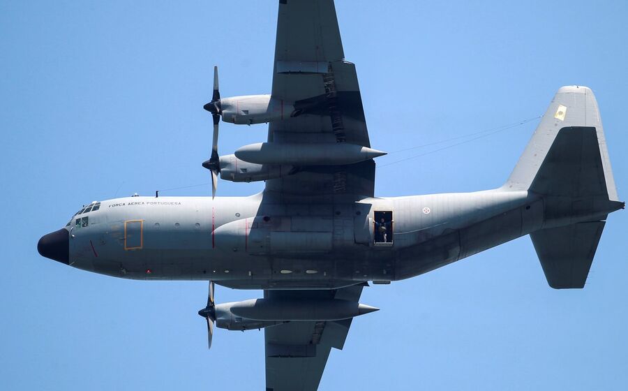c-130 lisboa avião força aérea portuguesa