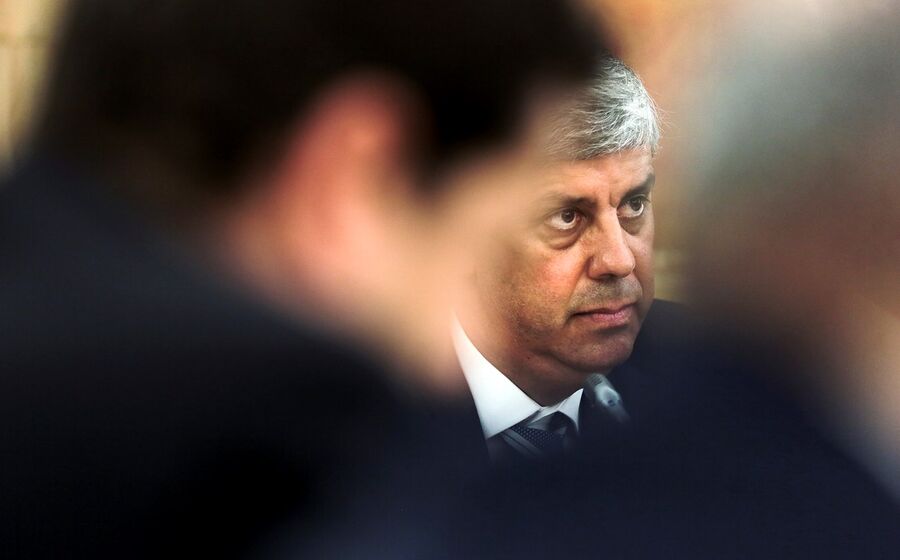 mário centeno, parlamento, ministro das finanças
