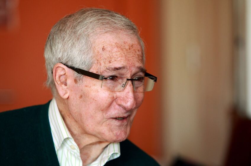 CAMILO OLIVEIRA
