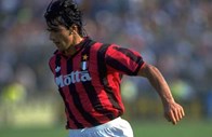 Em 1993 o italiano Gianluigi Lentini foi transferido do Torino para o AC Milan por 13 milhões de libras (15,3 milhões de euros)