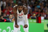 Em 2014, a Nike começou a vender calçado desportivo com o nome de Kyrie Irving que se tornou num sucesso de vendas.