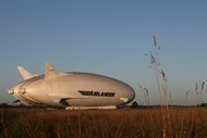 Airlander 10, a maior aeronave do mundo.