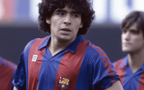 Maradona: FC Barcelona agradece a 'ícone do futebol mundial'