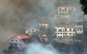 Bombeiros, elementos do INEM e da GNR já seguiram para a Madeira