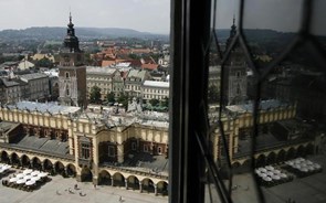 Ministros das Finanças da UE aprovam plano da recuperação da Polónia após impasse