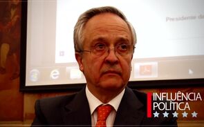 20160803_poderosos_33_Fernando_Ulrich_PLA.mp4