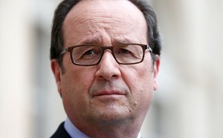 François Hollande enfrenta risco de 'impeachment'