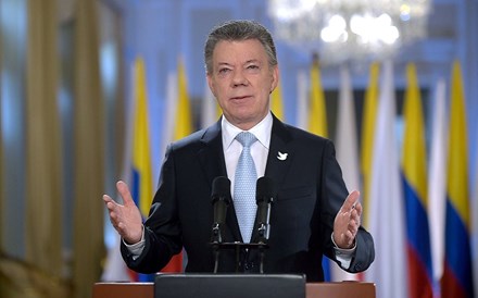 Presidente da Colômbia anuncia nova fase de diálogo com as FARC