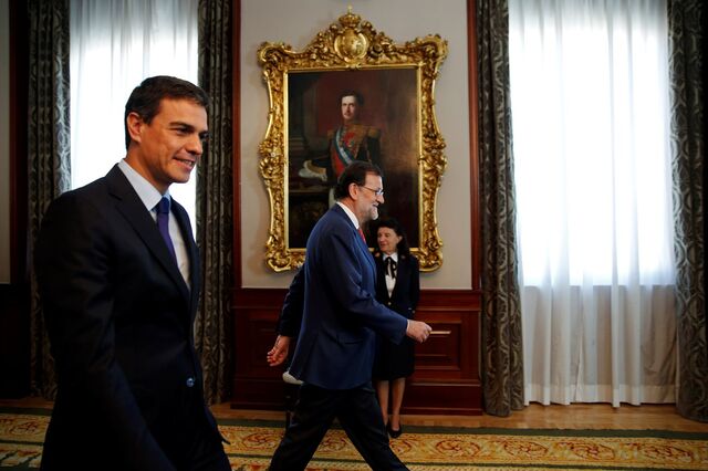 Espanha continua sem aprovar orçamento de 2018. PSOE tem chave na mão