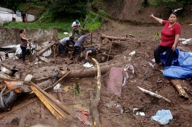 Tempestade 'Earl' mata pelo menos 38 pessoas no México