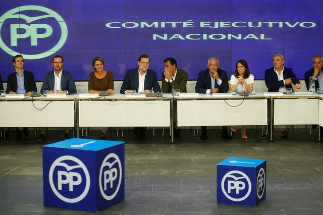 PP dá aval a Rajoy para negociar com o Cidadãos
