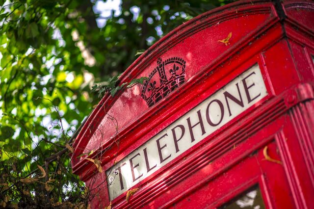 Em Londres, já se fazem negócios nas velhas cabines telefónicas