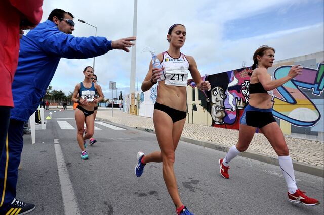 Inês Henriques sagra-se campeã dos 50km marcha com recorde mundial