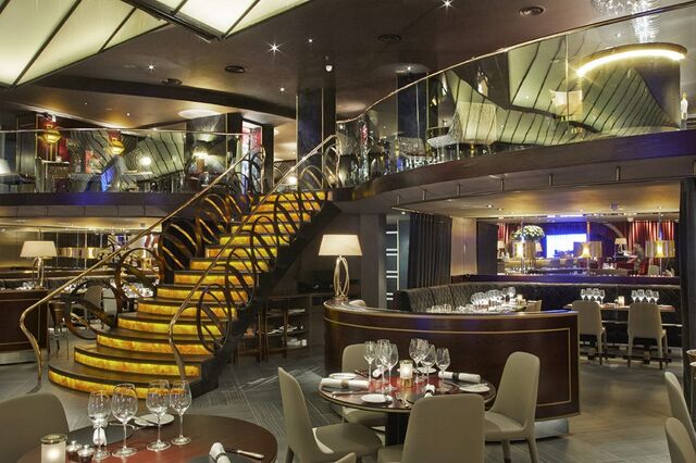 Dono de restaurantes com estrelas Michelin a caminho de Lisboa