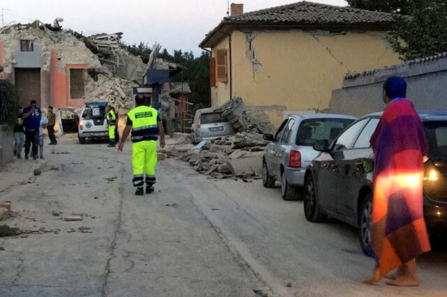 Aumenta para 291 número de mortos no sismo em Itália