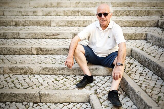 Carlos “Zíngaro”: Enquanto desenho ou pinto, ninguém olha para mim