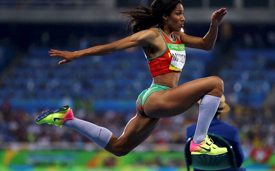 Patrícia Mamona ficou em 6.º lugar, com um salto de 14,65m, superando o recorde nacional e ultrapassando o salto que lhe tinha dado o título europeu.