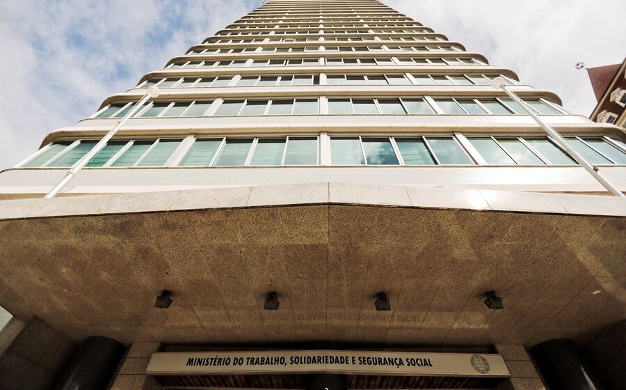 Ministério do Trabalho Segurança Social 