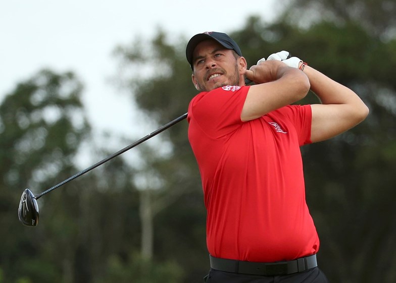 Filipe Lima (na foto) e Ricardo Melo Gouveia disputam o segundo dia de golfe 